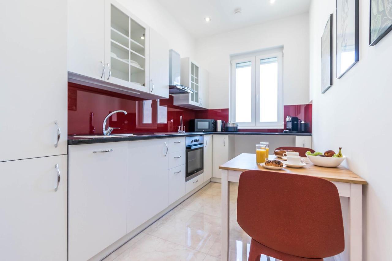 Corvinus Smart With Beautiful View Budapest