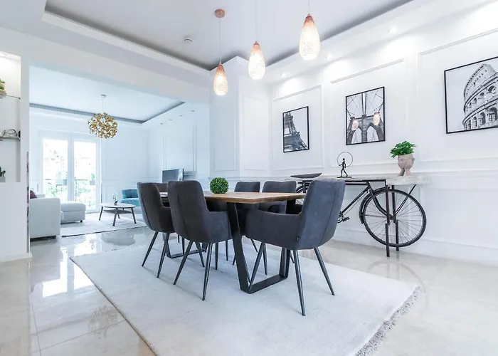 Corvinus Smart Apartment With Beautiful View
